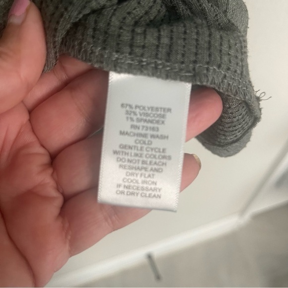 Cable & Gauge Top Puffy Bubble Short Sleeve Wide Crew Neck Slate Gray - Picture 5 of 10